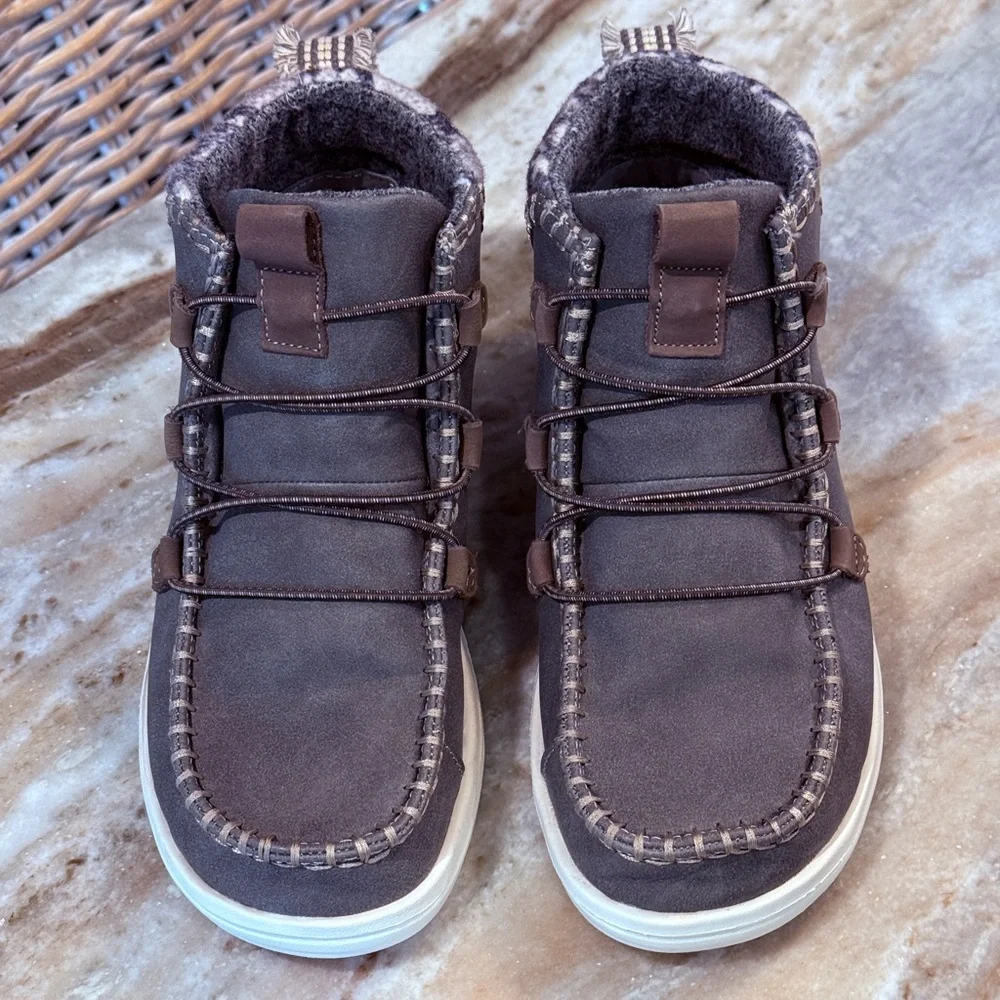 Women’s HEY DUDE Eloise recycled suede leather slip on bootie. Size 6 - Picture 5 of 12